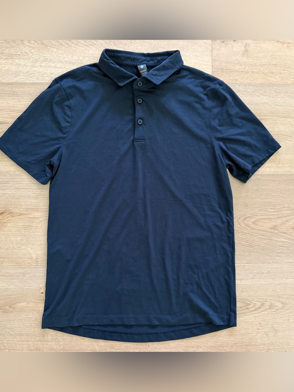 Lululemon Evolution Polo Men’s M Performance Stretch Short Sleeve Navy Blue